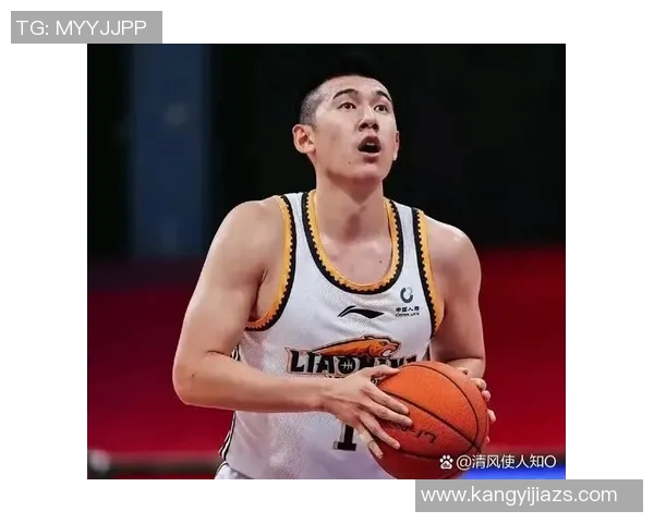 杭州足球队在锦标赛中的个人能力展现与战术配合分析